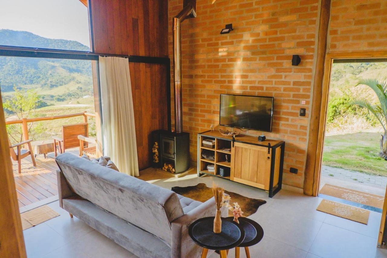 Pousada Ho'Oponopono Chalets & Wine Sapucaí-Mirim Exterior foto